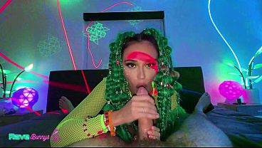 Conejita en backstage se deja empotrar sin piedad