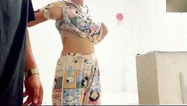 Esposa gordita se deja empotrar duro en la cocina