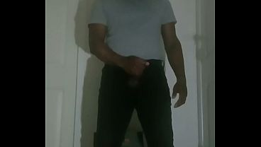 Me masturbo en vivo para cualquiera que me quiera gratis